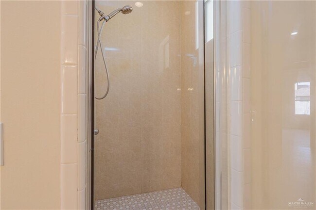 Building Photo - 26 Keystone Dr