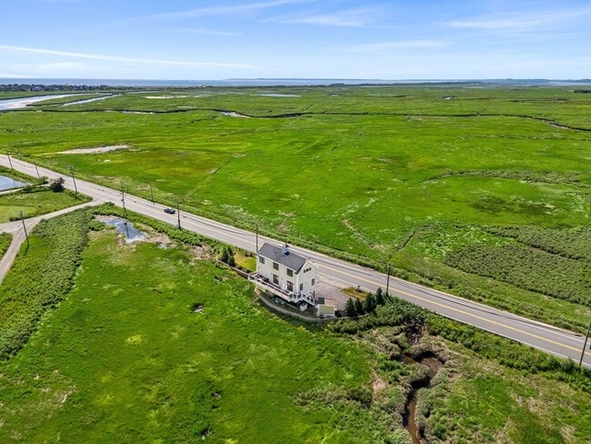 Building Photo - 65 Plum Island Turnpike