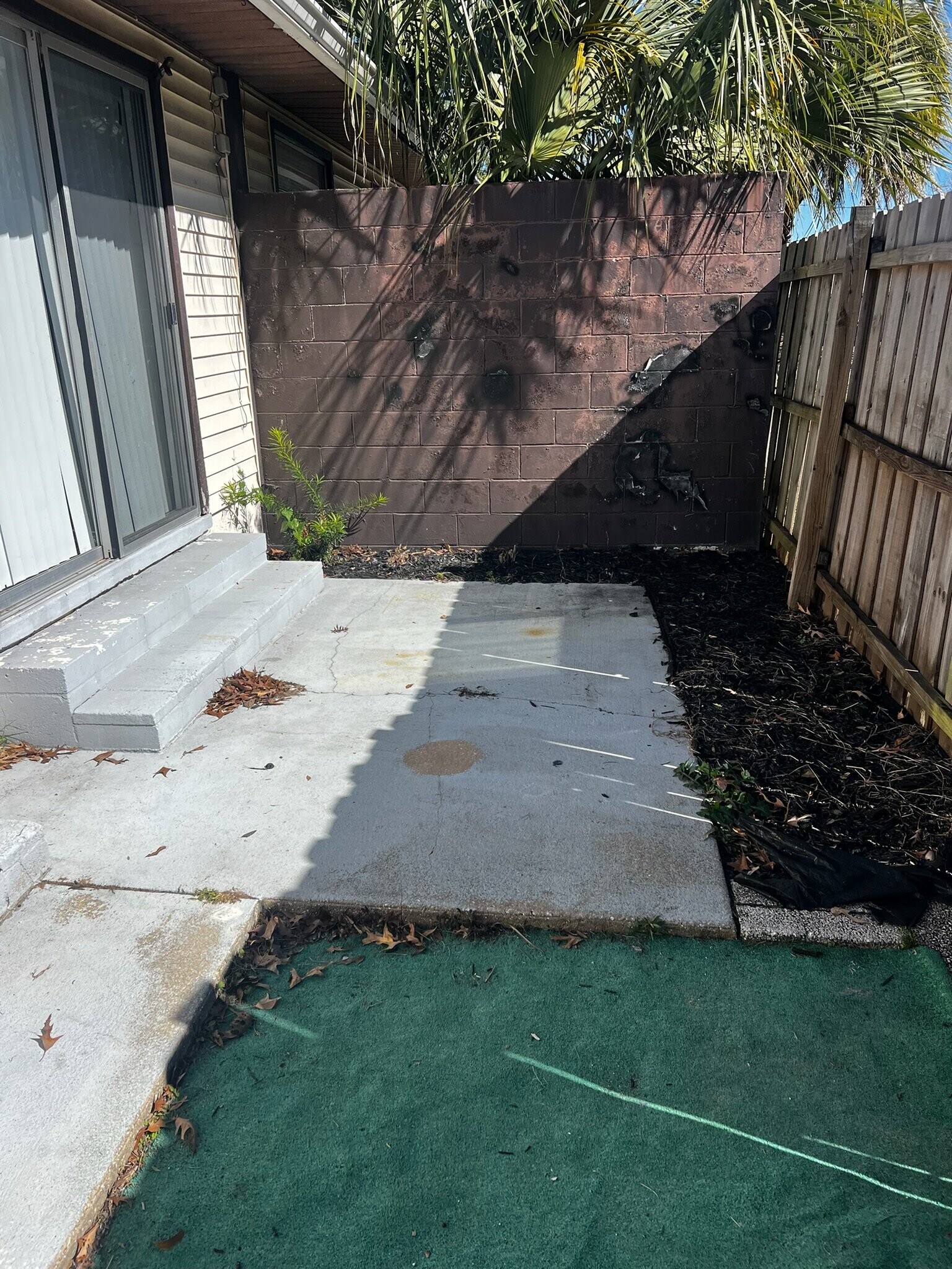 Building Photo - 3950 SE 19th Ave