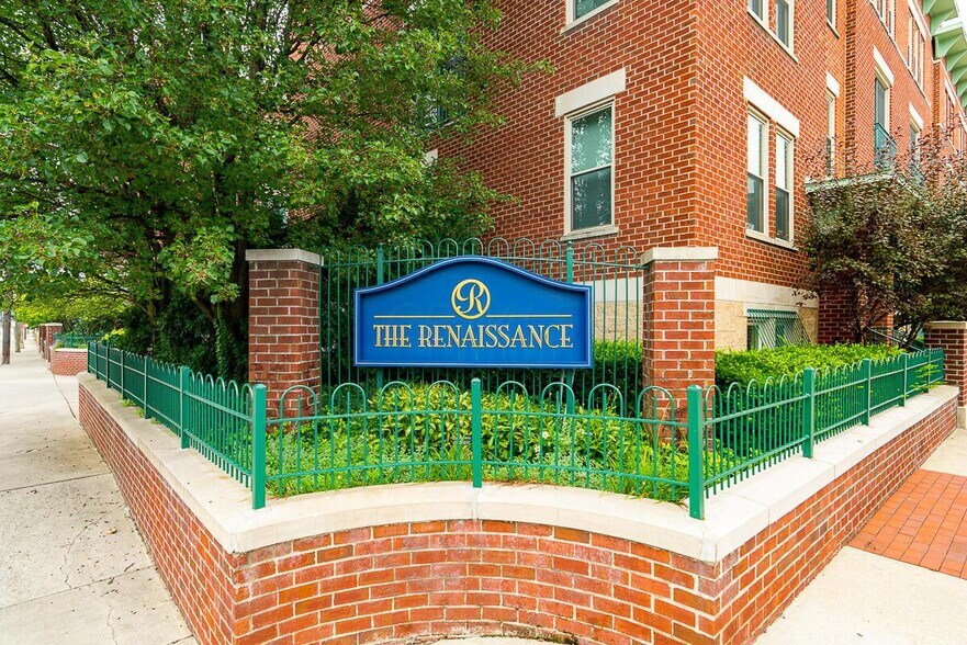 Building Photo - 332 S 3rd St