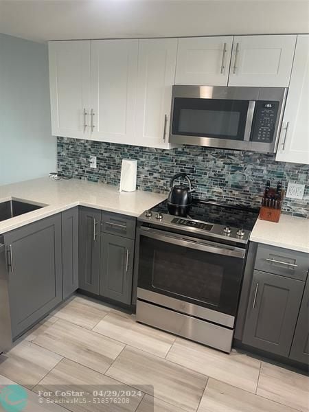 Building Photo - 111 Royal Pk Dr