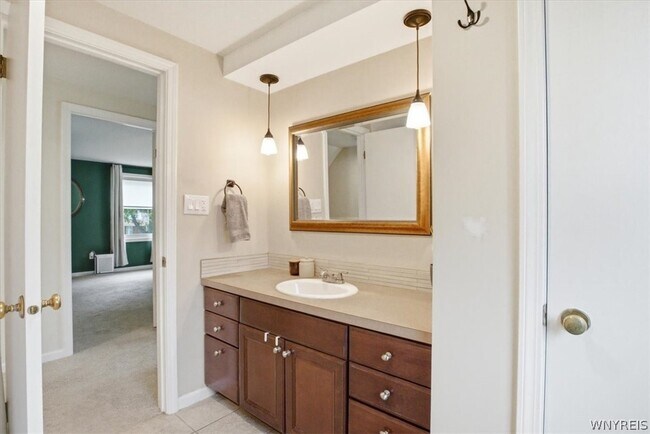 Building Photo - 15 Telfair Dr