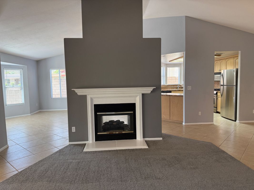 Building Photo - 2981 Peach Tree St