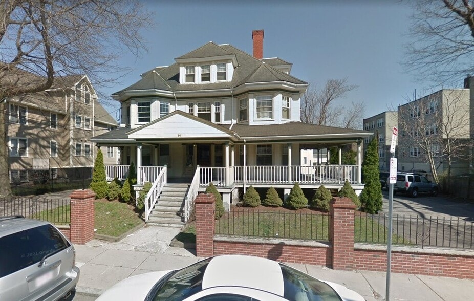 Primary Photo - 12 Gardner St