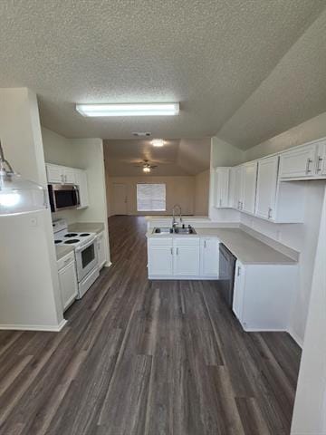 Building Photo - 2858 St Thomas Ln