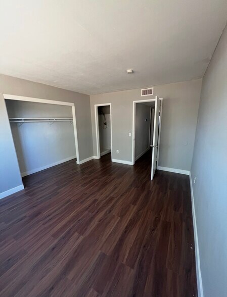 Building Photo - 4434 N 53rd Ln
