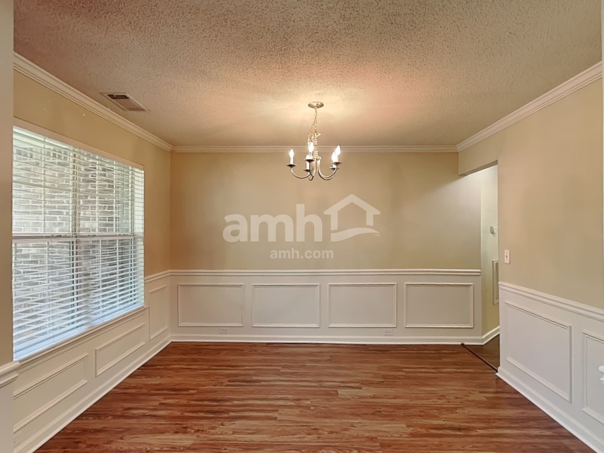 Building Photo - 129 Kentwood Springs Dr