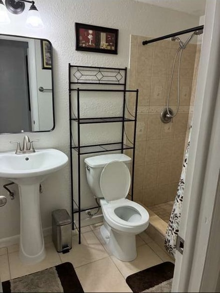 Building Photo - 16102 Foxfire Dr