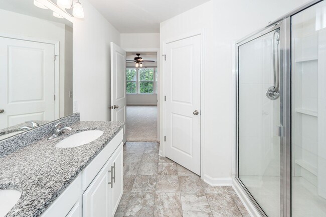Building Photo - 3 Bedroom, 2.5 Bathroom Home in Hunters Bend - Ladson