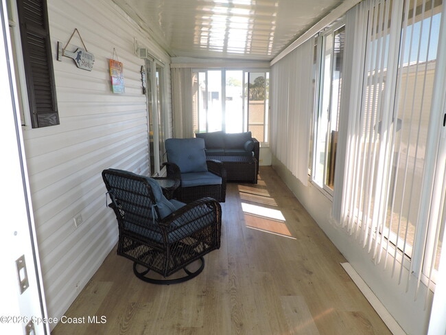 Building Photo - 830 Lychee Dr