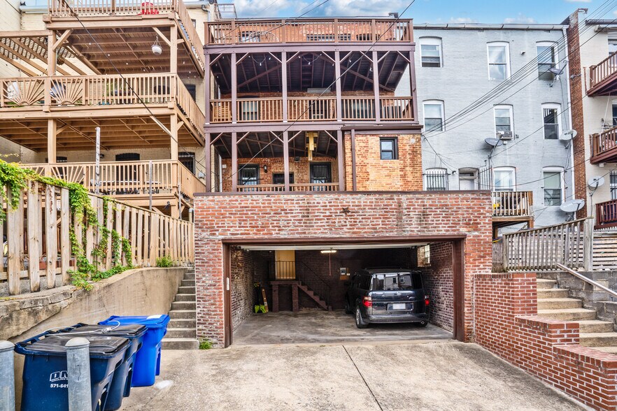 Garage parking - 1304 Belmont St NW