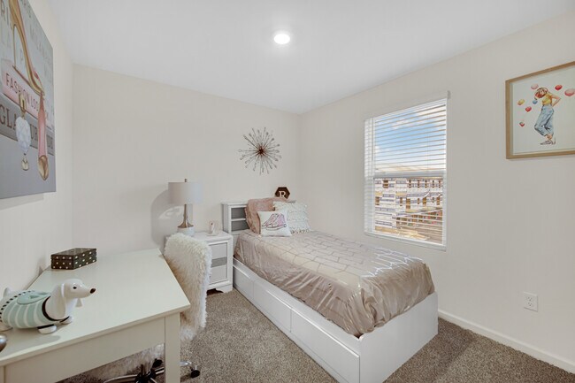 Building Photo - 226 Terrabrook Wy