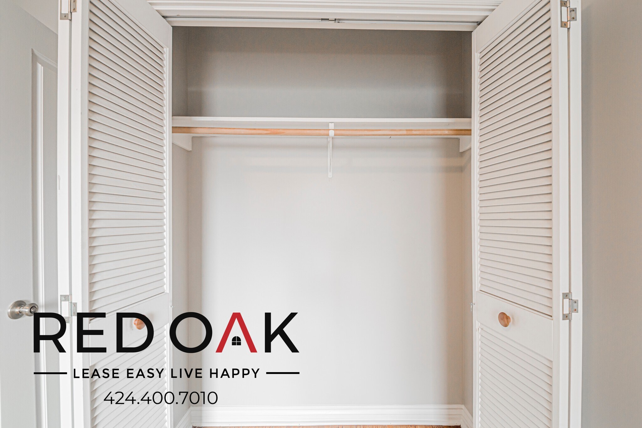 Building Photo - 109 S Sycamore Ave