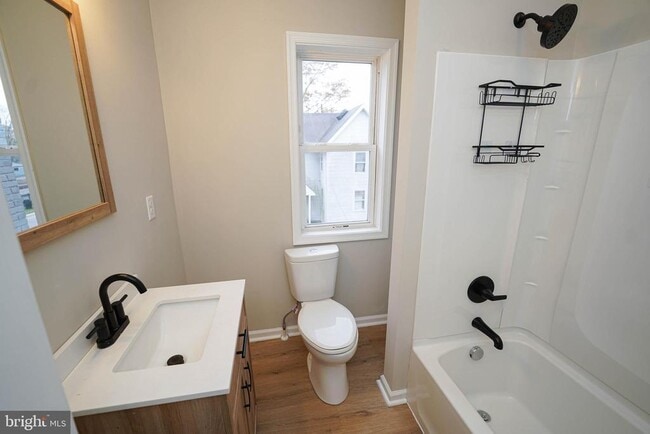 Building Photo - 218 S Pennsylvania Ave