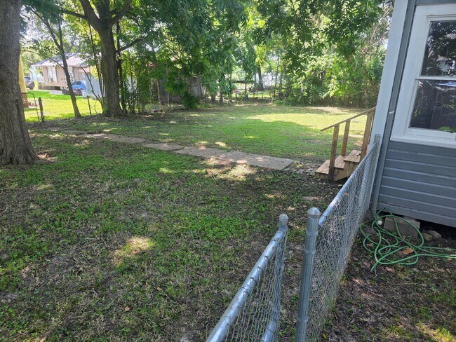 Building Photo - 74 Co Rd 2415