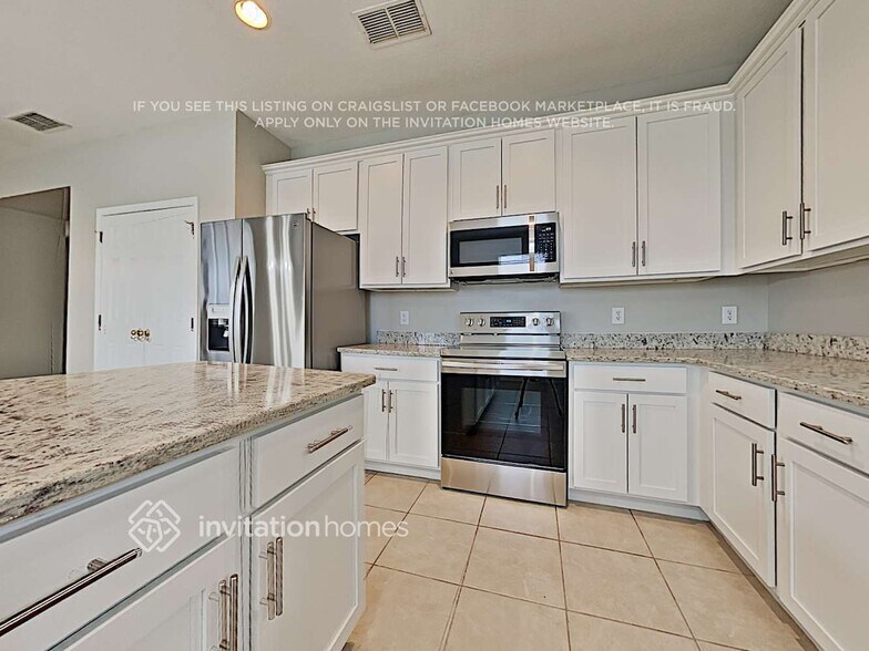 Building Photo - 14950 Perdido Dr