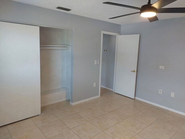 Building Photo - 1815 Marbeth St