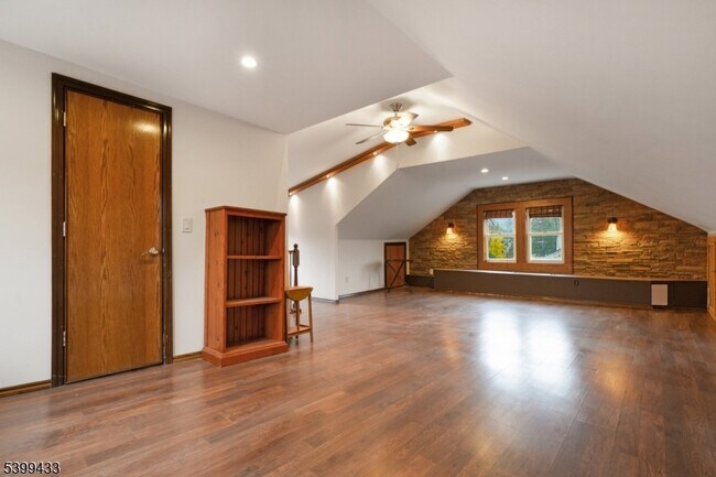 Building Photo - 80 Locust Ave