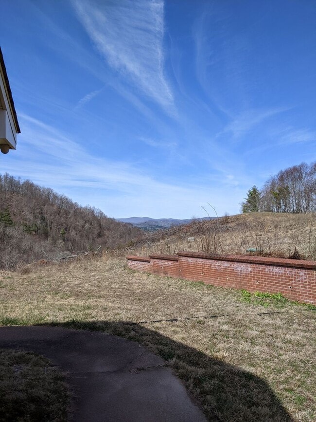 Building Photo - 5990 Idlewild Rd