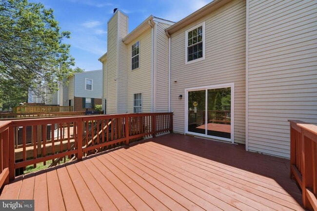 Building Photo - 417 Sternwheeler Ct