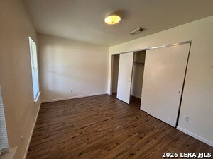 Building Photo - 8214 Chestnut Manor Dr