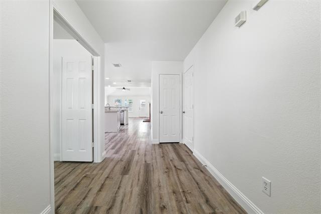 Building Photo - 8828 Chisholm Trail