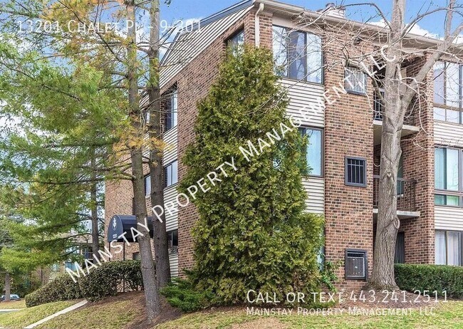 Building Photo - 13201 Chalet Pl