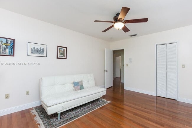 Building Photo - 4950 San Amaro Dr