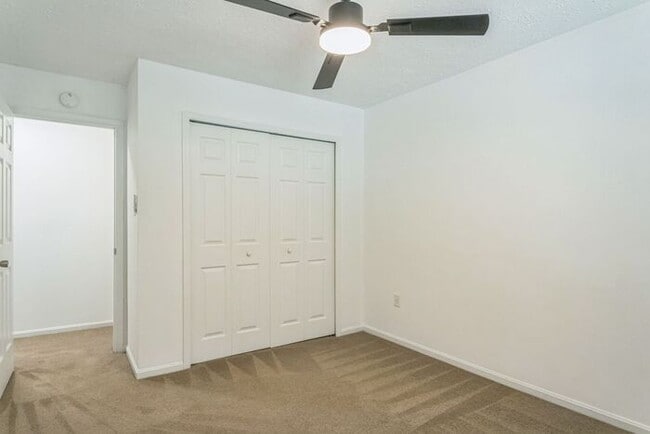 Building Photo - 6047 Red Wolf Pl