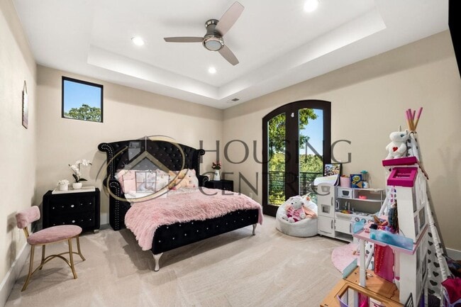 Building Photo - Breathtaking Luxury Custom Rental in Guard Gated Serrano Golf Community!!