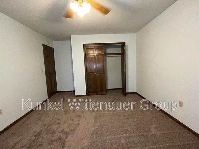 Building Photo - Single Family Home