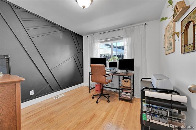 Building Photo - 2415 Pierce St