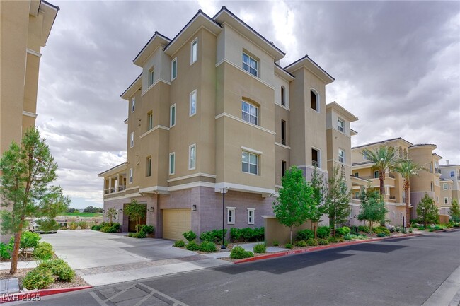 Building Photo - 9133 Las Manaitas Ave