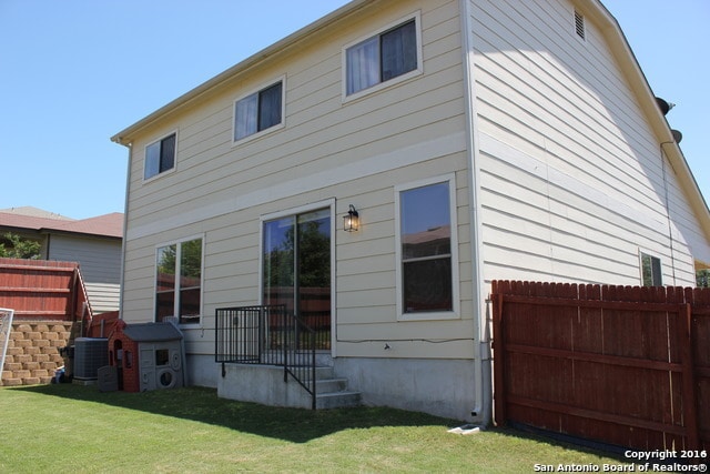 Building Photo - Great 4 Bedroom, 3 Bathroom Home Available in Scenic Hills (Cibolo/Schertz) Realtor Commission: $600