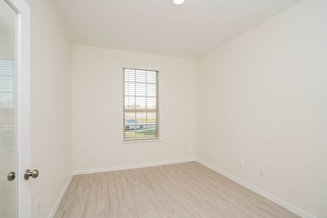 Building Photo - 13495 Maltessa Dr