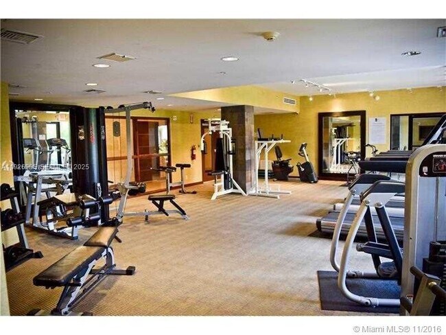 Building Photo - 3300 NE 191st St