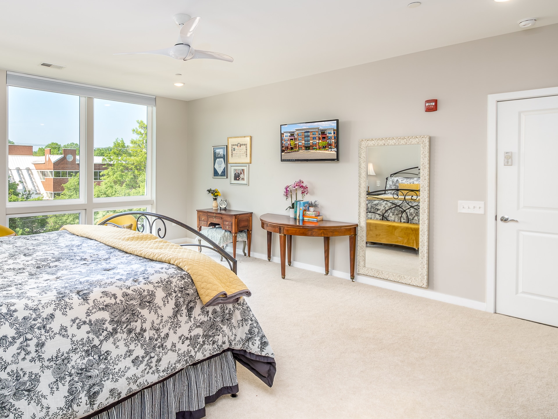 Building Photo - 3989 Norton Pl