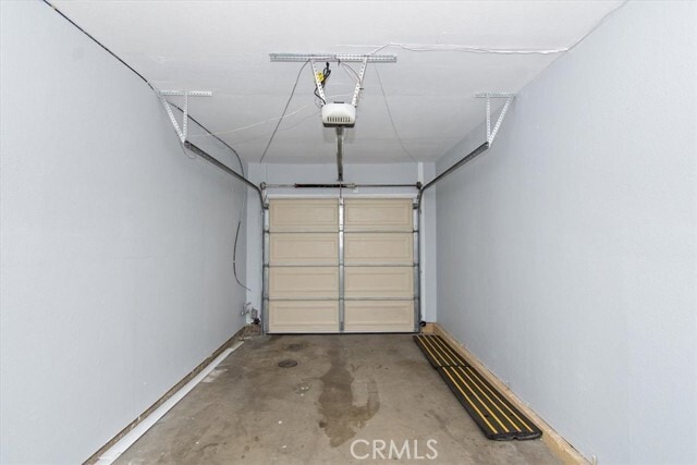 Building Photo - 12939 Royal Palm Cir