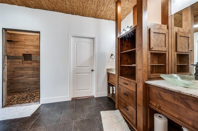 Building Photo - 4800 Co Rd 265