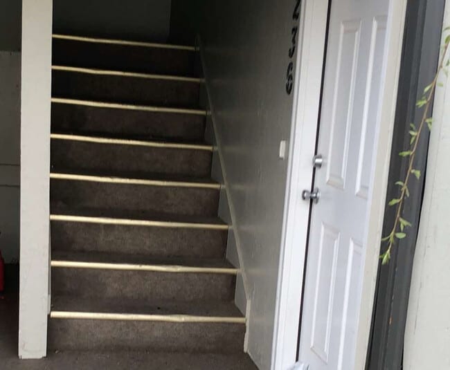 Building Photo - 248 W Clark St