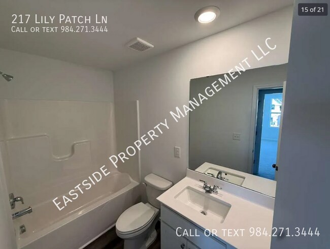 Building Photo - 217 Lily Patch Ln