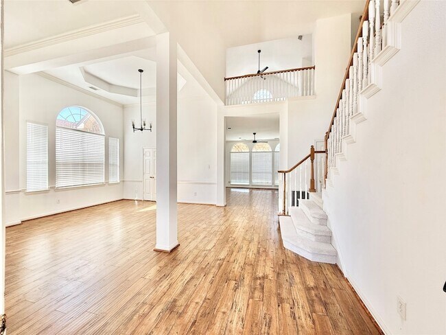 Building Photo - 4525 Reunion Dr