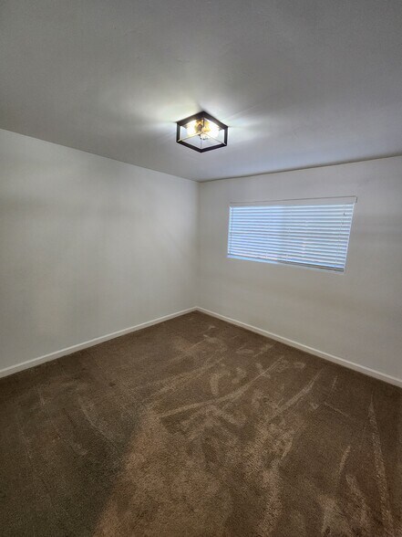 Building Photo - 5051 Rebel Rd