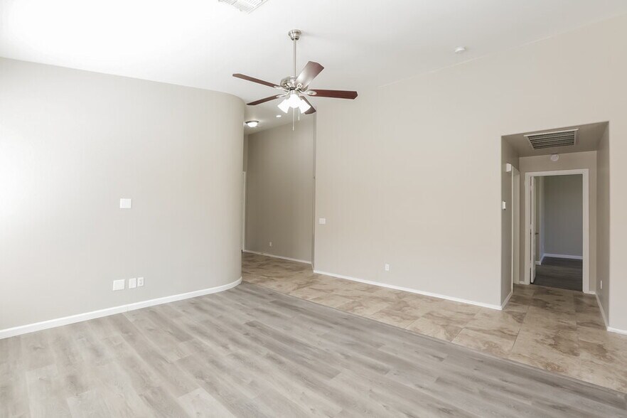 Building Photo - 2113 S Compton