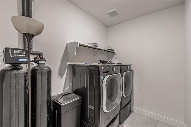 Building Photo - 608 Remington Rd