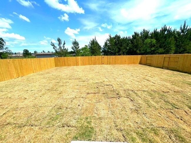 Building Photo - 340 Rd 5105