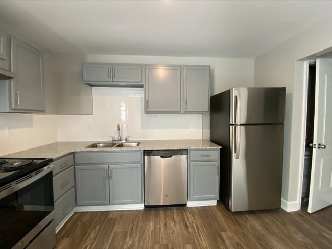 Building Photo - 525 Stone Arch Dr