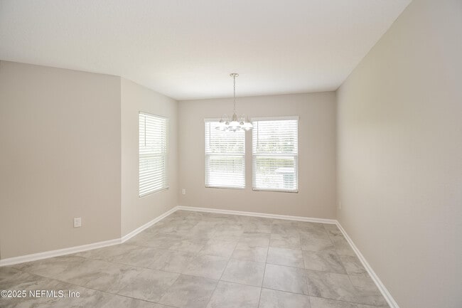 Building Photo - 3040 Greywood Ln