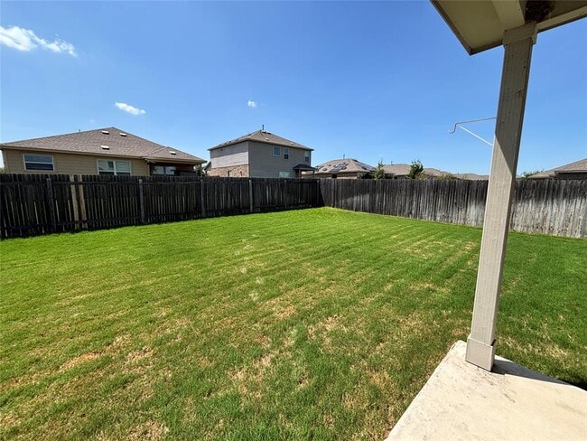 Building Photo - 21300 Bird Wing Dr