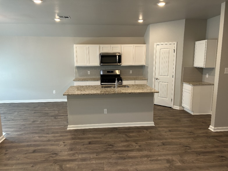 Building Photo - 246 Cane Run Ct